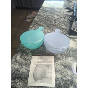 2 Tupperware Forget-Me-Not Hinged Onion/Tomato Hanging Fridge Keepers New